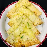 ガーリックチーズナン/Garlic Cheese Nan（アジアダイニング＆バー MISAN）