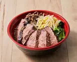 熟成牛ハラミ丼+ミニスープ+ミニ副菜（牛とスープの東大門市場 神楽坂店）