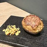 単品ハンバーグ・スパイシートマトソース（牛肉Labo）