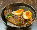 豚角煮丼（餃子と地ビール いち）