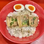肉丼（横浜家系ラーメン赤家 北浦和店）