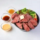 極上赤身ステーキ(300g)ライスボウル（ぐるり庵離れ）