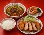 豚カツ定食(中華料理 来宝亭)