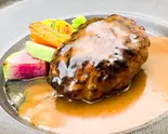 国産牛の手ごねバーグステーキ Home made hamburger steak of Japanese Beef（BONDICAFE NAKAMEGURO(ボンダイカフェ ナカメグロ)）