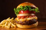 チーズバーガー【CHEESE BURGER】（バーガーズカフェグリル フクヨシ 墨田）