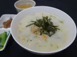 【名物】栄養たっぷり！野菜のおかゆ（焼肉慶楽苑長原本店）
