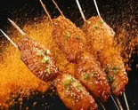 奥尔良鸡翅(2本)味付け手羽先の串焼き（四川料理 成都小吃）
