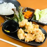 【弁当】大分名物とり天弁当 かぼすぽんず付き 中 Deep Fried Chicken Bento Box with Ponzu Citrus Juice M(ジョニーのからあげ 大阪駅ビル店)