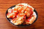 ヤンニョムチキン唐揚げ丼（情熱のすためしどんどん 大宮東口店）