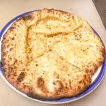 チーズ ガーリック ナン Cheese Garlic Naan（TikaDevi）