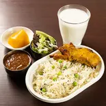 マタルプロー(インド風焼き込み豆入りご飯&カレー1種類&サラダ&ドリンク&デザート)(インディアン ラソイ)
