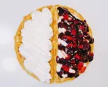 ストロベリー＆チョコレートソース＆ミルククリーム Strawberry ＆ Chocolate sauce ＆ Milk cream（ワッフルパラダイスMIYAKO 用賀店）