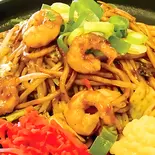 ソース・エビ焼きそば Shrimp fried Noodles（お好み焼 焼きそば 鉄板焼き もず OKONOMIYAKI MOZU）