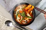 チーズユッケジャンうどん|濃厚x旨辛スープ（世田谷区焼肉いちわ|麺とご飯で楽しむ「ユッケジャン」杉並店）