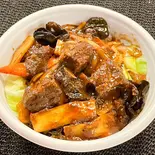 台湾牛肉燴飯（マダムリン台北）