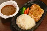 チキンステーキカレー（いきなり！ステーキ 福岡天神店）