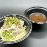 肉つけ讃岐うどん（肉つけうどんと丼ぶりの店 八雲）