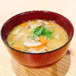 ごろごろ野菜と豚肉の自家製豚汁【大】（【宅配どんぶり】丼市場 清水店）