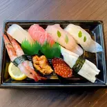 おまかせ特上握り 8貫（魚河岸のすし えびす 水道筋店）