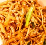 豚肉とジャガイモの細切り炒め（味中味）
