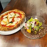 割引中シェアセットB～ピッツァマルゲリータと神奈川県野菜のグリーンサラダ～Value set（Pizzeria Regista）