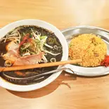 黒胡麻担々麺と半チャーハンセット（麺や舞心(まいこ) 上新庄店）