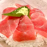 マグロ丼（八海丸）