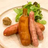 国産黒豚のソーセージ盛り合わせ/Sausage platter（La Mensa jasmin）