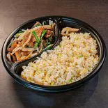 ニラレバ 炒飯弁当(錦秀菜館 神保町店)