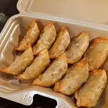 浜松あげ餃子 Hamamatsu fried gyoza（【静岡おでん×浜松餃子×富士宮焼きそば】ハナクラ三鷹店 hanakura mitakaten）
