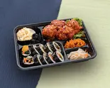 キンパ&ヤンニョムチキン弁当 Gimbap & Yangnyeom Chicken Bento Box(ドシラク 赤羽店)