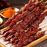 牛肉串(牛肉串)3本(盘点麻辣 尾久店)