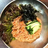 ビビン麺(辣拌细面)（釜山本家）