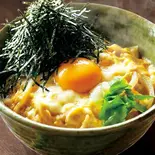 卵4個使った幸せになれる夢の海苔も山盛り玉子丼（旨い出汁！ “柚子胡椒を効かせた旨出汁うどん” “山椒の香りがたまらない 蕎麦屋のカレーうどん” “旨辛キムチうどん” 土佐堀 かすみ庵）
