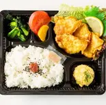 燻製とり天弁当DX Smoked Chicken Tempura Bento（魚と燻製の店 さんばんや）