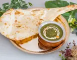 サグチキンカレー Sag Chicken Curry（インド＆ネパールレストランキーラン大東店）
