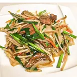 レバニラ（中華料理 金星）