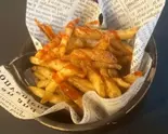 ポテトフライ シラチャーソース（イタリアンダイニング CREST）