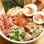 ベーコンカルボまぜそば（まぜそば鳳）