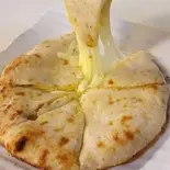 Cheese naan(インドネパール料理サプナ)