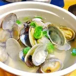 あさりの酒蒸し(女将のおばんざいの店 夢や)