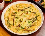 野菜チヂミ Vegetable Buchimgae Korean Pancake（炭火ホルモン焼肉 金丸）