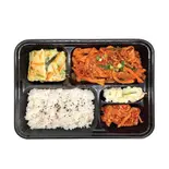 豚肉辛口炒め弁当(おかずは日によって変わります)（韓マンナ×KAMACHICKEN）