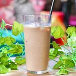 アイスカフェオレ（スイーツカフェ ニューヨーク 神楽坂）