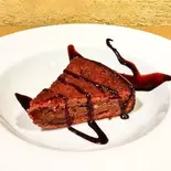 クルミのガトーショコラ（カフェ アミューズ）