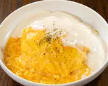 クリームオムライス（とろとろオムライスのオムタマ亭）