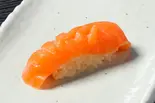 富士天然水サーモン（沼津港直送 寿司まるがまる）
