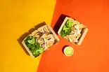 【たんぱく質75.8g】レッドチリチキンくん(鶏胸肉)450g 【Protein 75.8g】Red Chili Chicken -Kun 450g(鶏胸肉とブロッコリー チキンブラザーズ 恵比寿店 Chicken Brothers Ebisu)