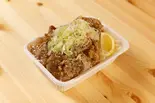 メガ盛り油淋鶏丼（デカ盛り弁当はるき北大前店）