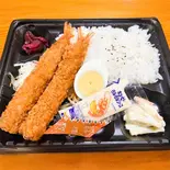 特大ぷりぷり大海老フライ弁当（三代目かっちゃん）